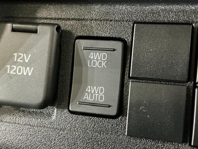 ハイゼットトラックジャンボスタンダード　４ＷＤ　前後コーナーセンサー　３方開４ＷＤ　前後コーナーセンサー　オートマチックハイビーム　３方開　オートライト　スマートキー　プッシュスタート　アイドリングストップ　横滑り防止装置　スマートアシスト　盗難防止装置　スペアキー有り（京都府）の中古車