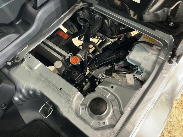 ハイゼットトラックジャンボスタンダード　４ＷＤ　前後コーナーセンサー　３方開４ＷＤ　前後コーナーセンサー　オートマチックハイビーム　３方開　オートライト　スマートキー　プッシュスタート　アイドリングストップ　横滑り防止装置　スマートアシスト　盗難防止装置　スペアキー有り（京都府）の中古車