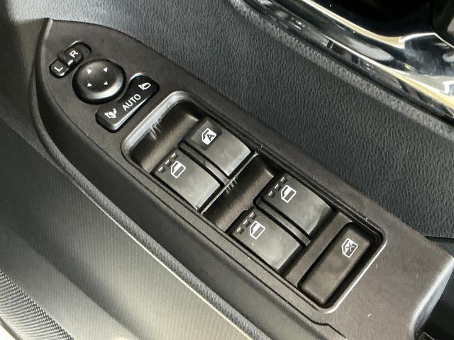 タントカスタムＸリミテッド　バックカメラ　両側電動スライドドアバックカメラ　両側電動スライドドア　シートヒーター　アダプティブクルーズコントロール　前後コーナーセンサー　電子パーキング　オートマチックハイビーム　ＵＳＢチャージャー　１４インチ純正アルミホイール（京都府）の中古車