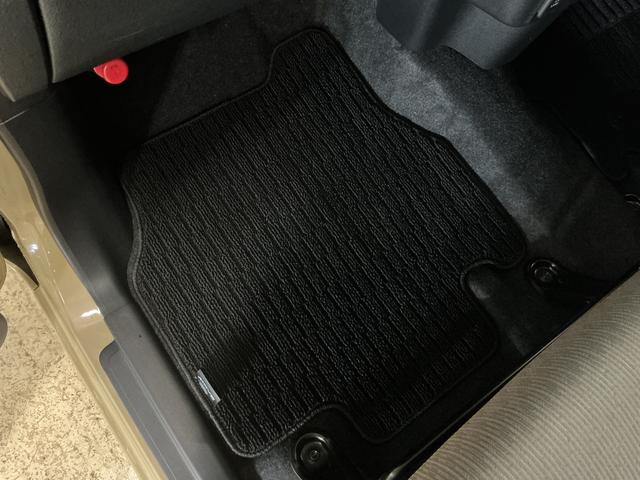 ムーヴＸ　４ＷＤ　片側電動スライドドア　前後コーナーセンサー４ＷＤ　片側電動スライドドア　前後コーナーセンサー　オートマチックハイビーム　オートライト　ＬＥＤヘッドライト　スマートキー　スマアシ　横滑り防止装置　アイドリングストップ　オートエアコン　スペアキー（京都府）の中古車