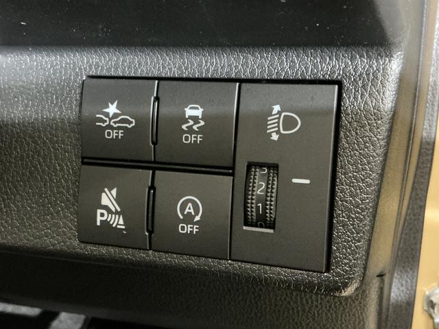 ムーヴＸ　４ＷＤ　片側電動スライドドア　前後コーナーセンサー４ＷＤ　片側電動スライドドア　前後コーナーセンサー　オートマチックハイビーム　オートライト　ＬＥＤヘッドライト　スマートキー　スマアシ　横滑り防止装置　アイドリングストップ　オートエアコン　スペアキー（京都府）の中古車