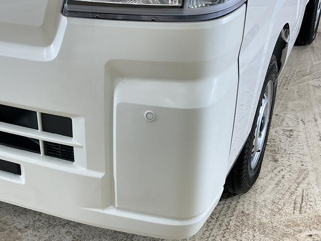 ハイゼットトラックジャンボスタンダード CVT車 4WD ラジオデッキ 3方開CVT車 4WD ラジオデッキ 3方開 前後コーナーセンサー オートマチックハイビーム 横滑り防止装置 アイドリングストップ スペアキー有り オートライト マニュアルエアコン ヘッドライトレベライザー(京都府)の中古車