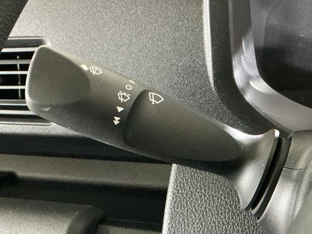 ハイゼットトラックジャンボスタンダード CVT車 4WD ラジオデッキ 3方開CVT車 4WD ラジオデッキ 3方開 前後コーナーセンサー オートマチックハイビーム 横滑り防止装置 アイドリングストップ スペアキー有り オートライト マニュアルエアコン ヘッドライトレベライザー(京都府)の中古車
