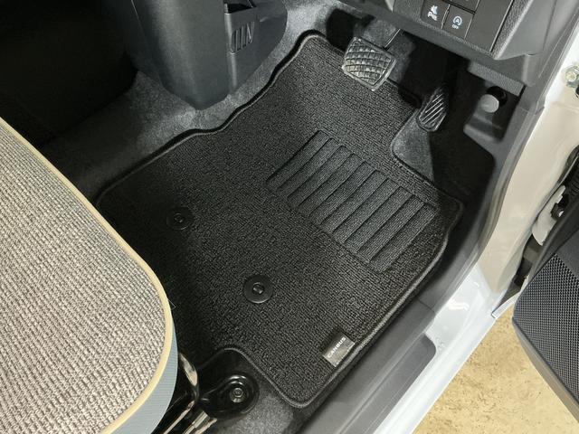ムーヴキャンバスストライプスG バックカメラ 両側電動スライドドア スマアシバックカメラ 両側電動スライドドア ホットカップホルダー シートヒーター 電子パーキング 前後コーナーセンサー オートマチックハイビーム オートブレーキホールド USBチャージャー オートライト(京都府)の中古車
