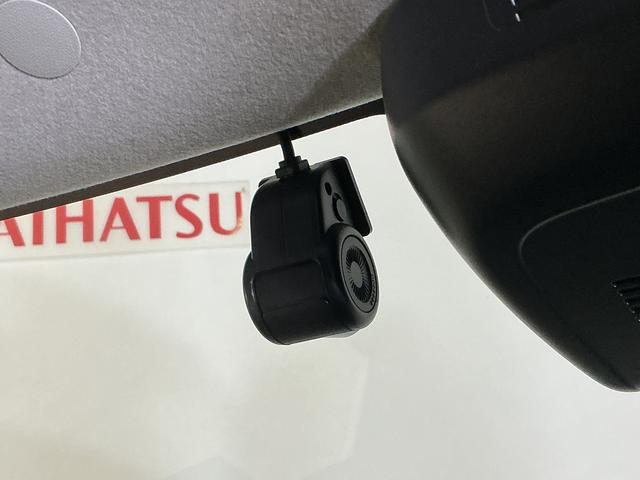 タントＸ　ワンオーナー　ナビ　パノラマモニター　ドラレコ　ＥＴＣワンオーナー　ナビ　パノラマモニター　ドライブレコーダー　ＥＴＣ　片側電動スライドドア　シートヒーター　ロングスライドシート　前後コーナーセンサー　オートマチックハイビーム　Ｂｌｕｅｔｏｏｔｈ（京都府）の中古車