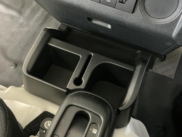 ハイゼットトラックスタンダード　ラジオデッキ　４ＷＤ　３方開　コーナーセンサーラジオデッキ　４ＷＤ　３方開　前後コーナーセンサー　オートマチックハイビーム　オートライト　横滑り防止装置　アイドリングストップ　スペアキー有り　スマアシ　マニュアルエアコン　ヘッドライトレベライザー（京都府）の中古車