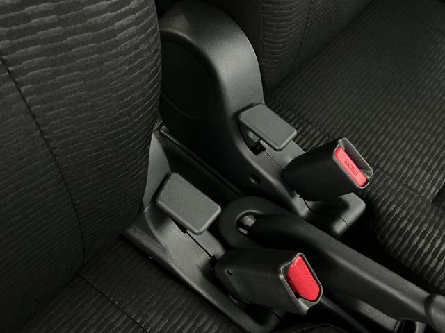 ハイゼットカーゴDX 届出済み未使用車 ラジオデッキ 前後コーナーセンサー届出済み未使用車 ラジオデッキ 前後コーナーセンサー オートマチックハイビーム オートライト キーレスエントリー スマートアシスト アイドリングストップ 横滑り防止装置 スペアキー マニュアルエアコン(京都府)の中古車