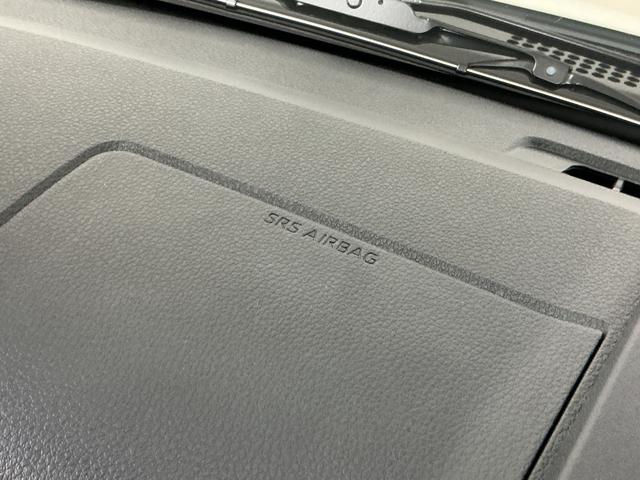ハイゼットカーゴDX 届出済み未使用車 ラジオデッキ 前後コーナーセンサー届出済み未使用車 ラジオデッキ 前後コーナーセンサー オートマチックハイビーム オートライト キーレスエントリー スマートアシスト アイドリングストップ 横滑り防止装置 スペアキー マニュアルエアコン(京都府)の中古車