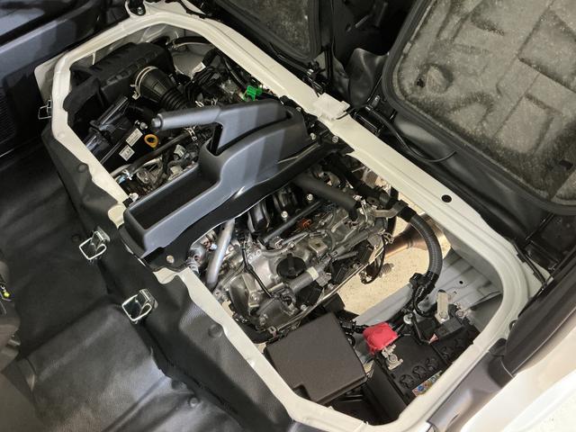 ハイゼットカーゴDX 届出済み未使用車 ラジオデッキ 前後コーナーセンサー届出済み未使用車 ラジオデッキ 前後コーナーセンサー オートマチックハイビーム オートライト キーレスエントリー スマートアシスト アイドリングストップ 横滑り防止装置 スペアキー マニュアルエアコン(京都府)の中古車