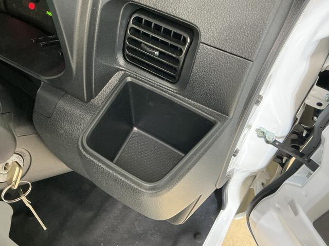 ハイゼットトラックジャンボスタンダード 切替式4WD ラジオデッキ 3方開切替式4WD ラジオデッキ 3方開 前後コーナーセンサー オートマチックハイビーム オートライト スペアキー有り アイドリングストップ 横滑り防止装置 マニュアルエアコン ヘッドライトレベライザー(京都府)の中古車