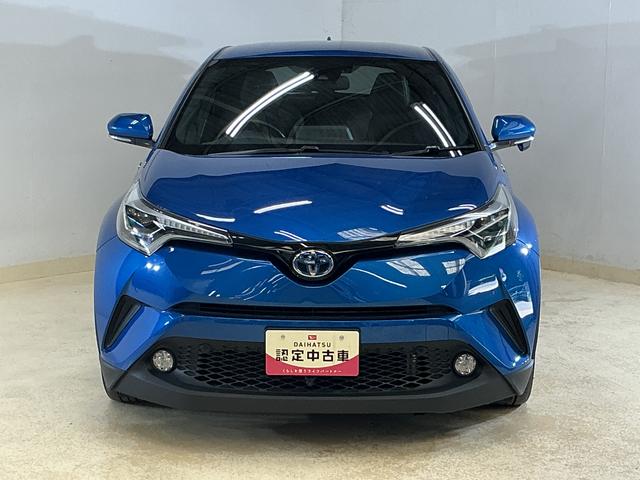 Ｃ−ＨＲＧ　ナビ　前後カメラ　ＥＴＣ　クルーズコントロール　２ＷＤナビ　前後カメラ　ＥＴＣ　クルーズコントロール　プッシュボタンエンジンスタート　フルセグチューナー　ブルートゥース対応　アルミホイール　ＬＥＤヘッドライト　オートライト　シートヒーター　ＡＢＳ（京都府）の中古車