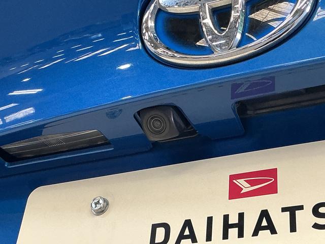 Ｃ−ＨＲＧ　ナビ　前後カメラ　ＥＴＣ　クルーズコントロール　２ＷＤナビ　前後カメラ　ＥＴＣ　クルーズコントロール　プッシュボタンエンジンスタート　フルセグチューナー　ブルートゥース対応　アルミホイール　ＬＥＤヘッドライト　オートライト　シートヒーター　ＡＢＳ（京都府）の中古車