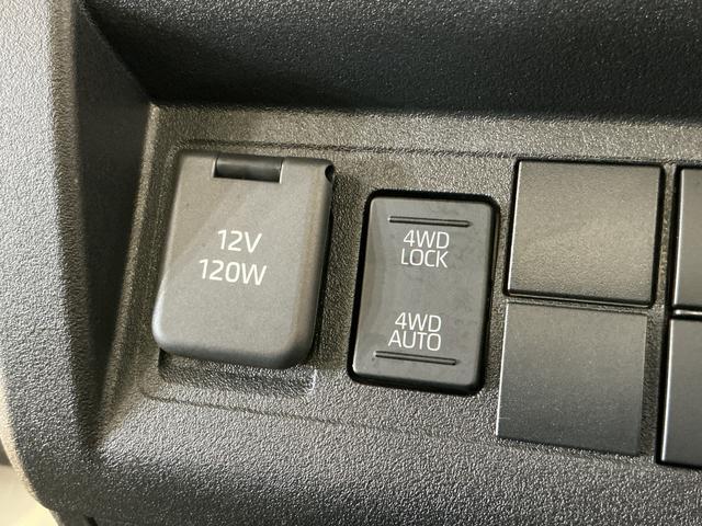 ハイゼットトラックジャンボスタンダード　ワンオーナー　切替式４ＷＤ　ＣＶＴ車ワンオーナー　切替式４ＷＤ　ＣＶＴ車　ラジオデッキ　３方開　コーナーセンサー　オートマチックハイビーム　オートライト　横滑り防止装置　アイドリングストップ　ヘッドライトレベライザー　マニュアルエアコン（京都府）の中古車