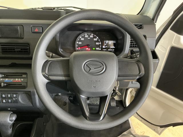 ハイゼットトラックジャンボスタンダード　ワンオーナー　切替式４ＷＤ　ＣＶＴ車ワンオーナー　切替式４ＷＤ　ＣＶＴ車　ラジオデッキ　３方開　コーナーセンサー　オートマチックハイビーム　オートライト　横滑り防止装置　アイドリングストップ　ヘッドライトレベライザー　マニュアルエアコン（京都府）の中古車