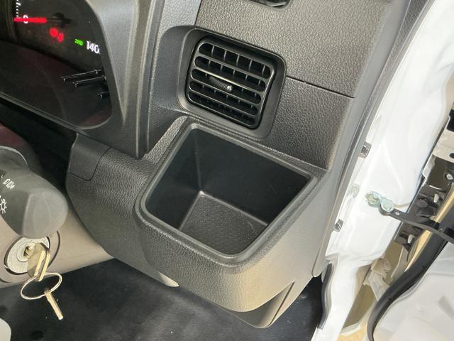 ハイゼットトラックジャンボスタンダード　ワンオーナー　切替式４ＷＤ　ＣＶＴ車ワンオーナー　切替式４ＷＤ　ＣＶＴ車　ラジオデッキ　３方開　コーナーセンサー　オートマチックハイビーム　オートライト　横滑り防止装置　アイドリングストップ　ヘッドライトレベライザー　マニュアルエアコン（京都府）の中古車
