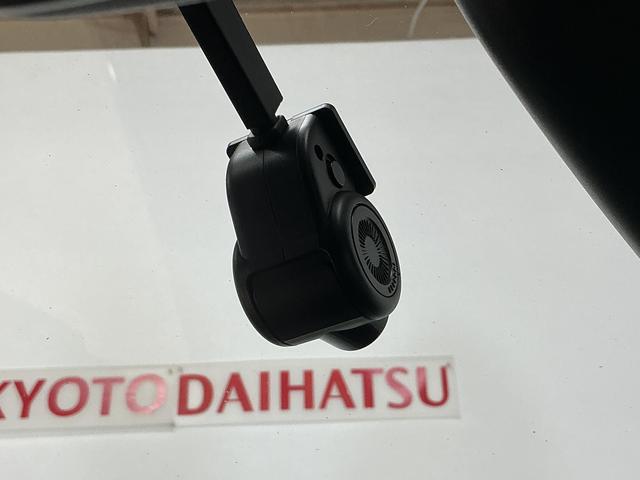 ロッキーＸ　ＨＥＶ　レンタカーアップ　ナビ　全周囲カメラ　ドラレコレンタカーアップ　ナビ　パノラマモニター　ドライブレコーダー　ＥＴＣ　前後コーナーセンサー　オートマチックハイビーム　電子パーキング　オートブレーキホールド　Ｂｌｕｅｔｏｏｔｈ　ＵＳＢ接続　ＤＶＤ再生（京都府）の中古車