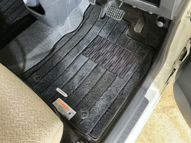 ムーヴキャンバスX SAII ワンオーナー ナビTV パノラマモニターワンオーナー ナビ パノラマモニター Bluetooth DVD再生 フルセグTV オートライト スマートキー プッシュスタート 横滑り防止装置 アイドリングストップ 盗難防止装置 オートエアコン(京都府)の中古車