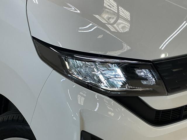 ムーヴＸ　片側電動スライドドア　前後コーナーセンサー　スマアシ片側電動スライドドア　前後コーナーセンサー　オートマチックハイビーム　スマートキー　ＬＥＤヘッドライト　オートライト　アイドリングストップ　横滑り防止装置　盗難防止装置　スマアシ　オートエアコン（京都府）の中古車