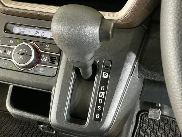 ムーヴX 4WD 片側電動スライドドア 前後コーナーセンサー4WD 片側電動スライドドア 前後コーナーセンサー オートマチックハイビーム LEDヘッドライト オートライト スマートキー アイドリングストップ 横滑り防止装置 スマアシ オートエアコン スペアキー(京都府)の中古車