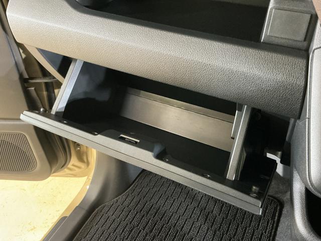 ムーヴX 4WD 片側電動スライドドア 前後コーナーセンサー4WD 片側電動スライドドア 前後コーナーセンサー オートマチックハイビーム LEDヘッドライト オートライト スマートキー アイドリングストップ 横滑り防止装置 スマアシ オートエアコン スペアキー(京都府)の中古車