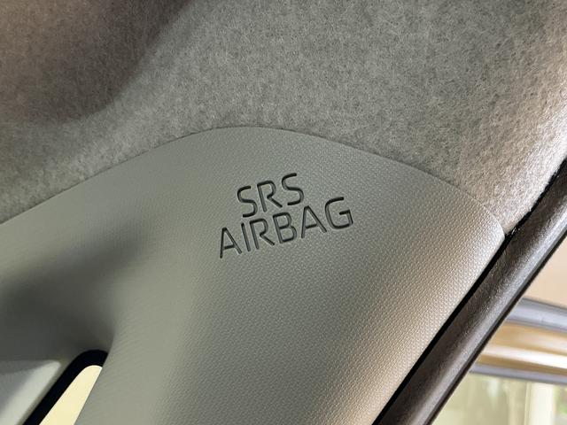 ムーヴX 片側電動スライドドア 前後コーナーセンサー スマアシ片側電動スライドドア 前後コーナーセンサー オートマチックハイビーム LEDヘッドライト オートライト スマートキー アイドリングストップ 横滑り防止装置 盗難防止装置 スマアシ オートエアコン(京都府)の中古車
