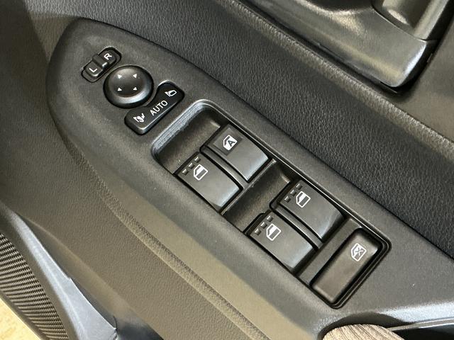 ムーヴX 片側電動スライドドア 前後コーナーセンサー スマアシ片側電動スライドドア 前後コーナーセンサー オートマチックハイビーム LEDヘッドライト オートライト スマートキー アイドリングストップ 横滑り防止装置 盗難防止装置 スマアシ オートエアコン(京都府)の中古車