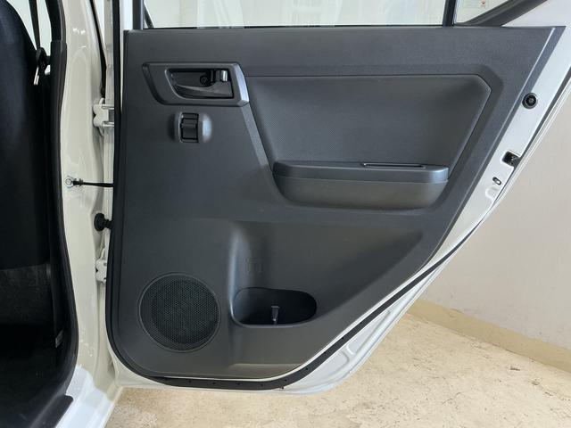 ミライースL SAIII ワンオーナー 前後コーナーセンサー キーレスワンオーナー 前後コーナーセンサー オートマチックハイビーム オートライト キーレスエントリー アイドリングストップ 横滑り防止装置 スマアシ スペアキー有り マニュアルエアコン 12V電源ソケット(京都府)の中古車