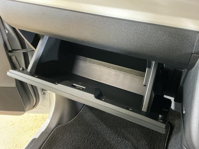 ムーヴキャンバスストライプスG バックカメラ 両側電動スライドドア スマアシバックカメラ 両側電動スライドドア シートヒーター ホットカップホルダー 前後コーナーセンサー 電子パーキング オートマチックハイビーム LEDヘッドライト オートライト スマートキー 横滑り防止装置(京都府)の中古車