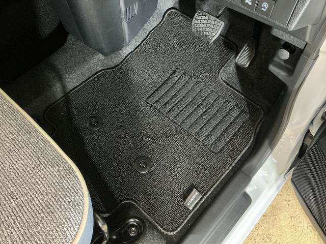 ムーヴキャンバスストライプスG バックカメラ 両側電動スライドドア スマアシバックカメラ 両側電動スライドドア ホットカップホルダー シートヒーター 前後コーナーセンサー 電子パーキング オートマチックハイビーム USBチャージャー LEDヘッドライト スマートキー スマアシ(京都府)の中古車