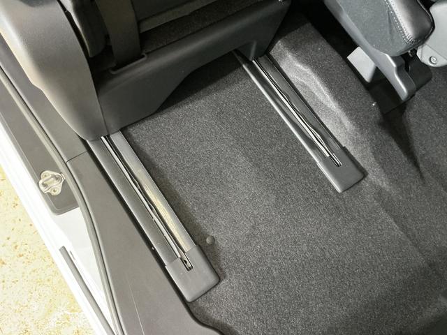 タントカスタムRSリミテッド 届出済未使用車 ターボ届出済未使用車 ターボ 9インチディスプレイオーディオ バックカメラ ETC フルセグチューナー フルセグチューナー ブルートゥース対応 両側リヤパワースライドドア プッシュボタンエンジンスタート(京都府)の中古車