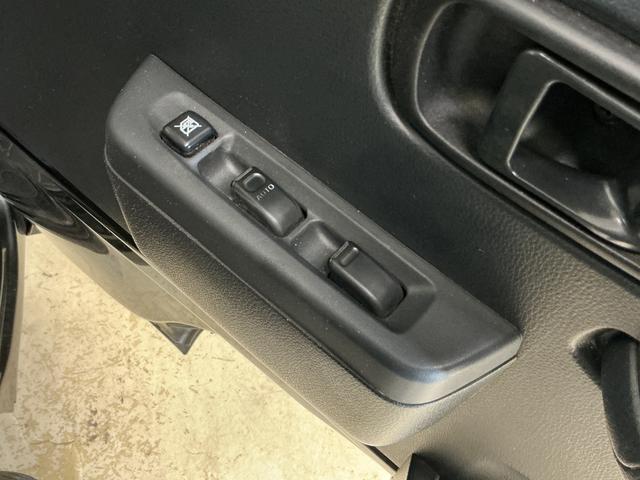 ハイゼットトラックジャンボＳＡIIIｔ　ワンオーナー　ナビ　ドラレコ　ＥＴＣワンオーナー　ナビ　ドライブレコーダー　ＥＴＣ　３方開　荷台作業灯　Ｂｌｕｅｔｏｏｔｈ　ＤＶＤ再生　フルセグＴＶ　ＬＥＤヘッドライト　フォグライト　横滑り防止装置　スマアシ　マニュアルエアコン（京都府）の中古車