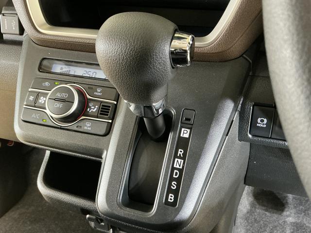 ムーヴＧ　届出済み未使用車　９インチディスプレイオーディオ　ＵＳＢ届出済み未使用車　９インチディスプレイオーディオ　バックカメラ　片側電動スライドドア　ワイヤレス充電　前後コーナーセンサー　電子パーキング　オートマチックハイビーム　Ｂｌｕｅｔｏｏｔｈ　ＵＳＢ接続（京都府）の中古車
