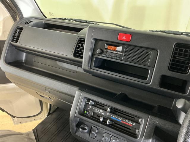 ハイゼットトラックスタンダードＳＡIIIｔ　４ＷＤ　ＬＥＤヘッドライトワンオーナー　４ＷＤ　スマートアシストＩＩＩｔ　ＡＭ／ＦＭチューナー　マニュアルエアコン　スチールホイール　ラバーマット　ＥＴＣ　テールゲートチェーン　運転席エアバッグ　パワステ　ＬＥＤヘッドライト（京都府）の中古車