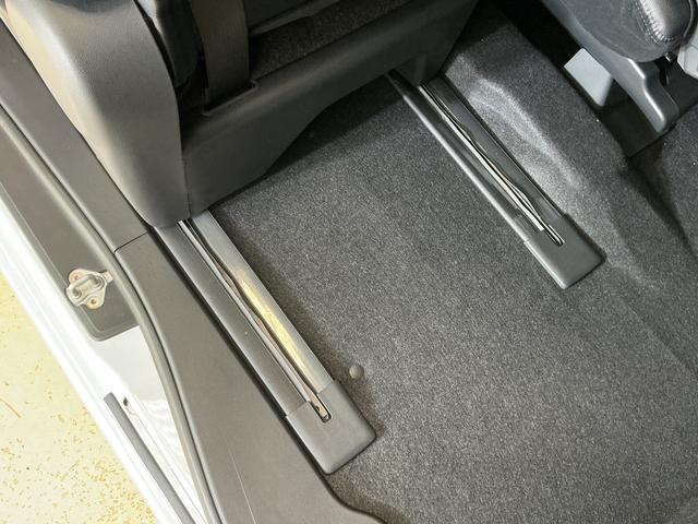 タントカスタムRSリミテッド 届出済み未使用車 ターボ ETC届出済み未使用車 ターボ 9インチディスプレイオーディオ バックカメラ ETC 両側電動スライドドア アダプティブクルーズコントロール 前後コーナーセンサー シートヒーター オートマチックハイビーム(京都府)の中古車