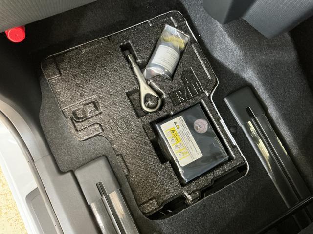 タントカスタムRSリミテッド 届出済み未使用車 ターボ ETC届出済み未使用車 ターボ 9インチディスプレイオーディオ バックカメラ ETC 両側電動スライドドア アダプティブクルーズコントロール 前後コーナーセンサー シートヒーター オートマチックハイビーム(京都府)の中古車