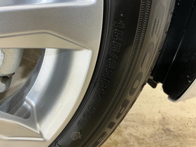 ムーヴＧ　届出済み未使用車　９インチディスプレイオーディオ　ＵＳＢ届出済み未使用車　９インチディスプレイオーディオ　バックカメラ　片側電動スライドドア　ワイヤレス充電　前後コーナーセンサー　電子パーキング　オートマチックハイビーム　Ｂｌｕｅｔｏｏｔｈ　ＵＳＢ接続（京都府）の中古車