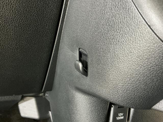 ムーヴキャンバスストライプスG バックカメラ 両側電動スライドドア スマアシバックカメラ 両側電動スライドドア ホットカップホルダー シートヒーター 前後コーナーセンサー 電子パーキング オートマチックハイビーム オートブレーキホールド USBチャージャー スマートキー(京都府)の中古車