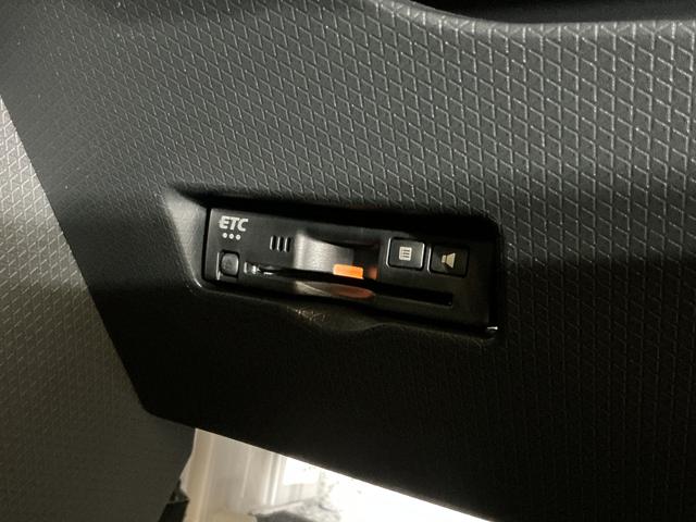 タントカスタムRSリミテッド 届出済み未使用車 ターボ ETC届出済み未使用車 ターボ 9インチディスプレイオーディオ バックカメラ ETC 両側電動スライドドア アダプティブクルーズコントロール シートヒーター コーナーセンサー Bluetooth USB接続(京都府)の中古車
