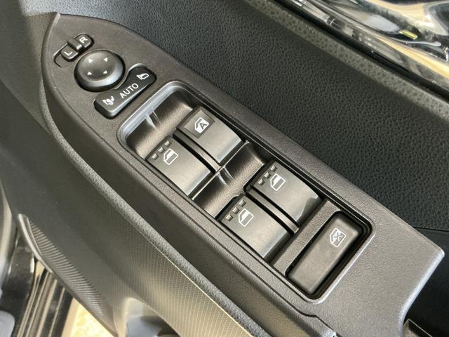 タントカスタムRSリミテッド 届出済み未使用車 ターボ ETC届出済み未使用車 ターボ 9インチディスプレイオーディオ バックカメラ ETC 両側電動スライドドア アダプティブクルーズコントロール シートヒーター コーナーセンサー Bluetooth USB接続(京都府)の中古車