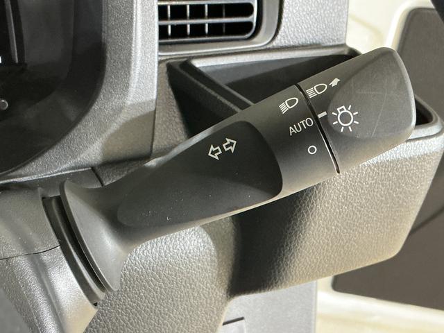 ハイゼットトラックジャンボスタンダード 切替式4WD ラジオデッキ 3方開切替式4WD CVT ラジオ 3方開 前後コーナーセンサー オートマチックハイビーム スマアシ オートライト アイドリングストップ 横滑り防止装置 スペアキー有り マニュアルエアコン ラバーマット(京都府)の中古車