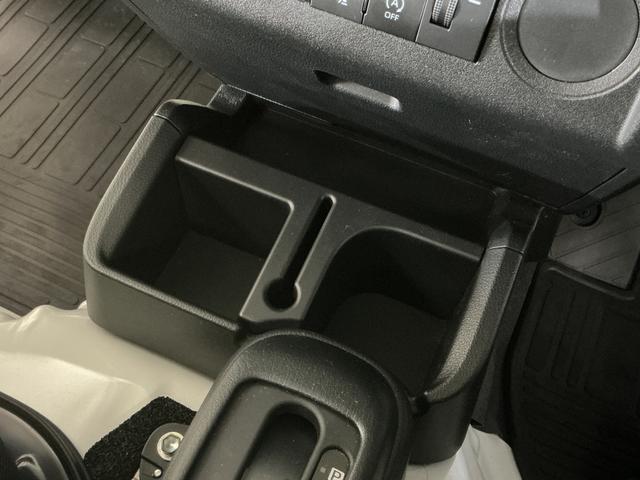 ハイゼットトラックジャンボスタンダード 切替式4WD ラジオデッキ 3方開切替式4WD CVT ラジオ 3方開 前後コーナーセンサー オートマチックハイビーム スマアシ オートライト アイドリングストップ 横滑り防止装置 スペアキー有り マニュアルエアコン ラバーマット(京都府)の中古車