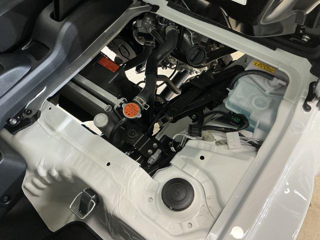 ハイゼットトラックジャンボスタンダード 切替式4WD ラジオデッキ 3方開切替式4WD CVT ラジオ 3方開 前後コーナーセンサー オートマチックハイビーム スマアシ オートライト アイドリングストップ 横滑り防止装置 スペアキー有り マニュアルエアコン ラバーマット(京都府)の中古車