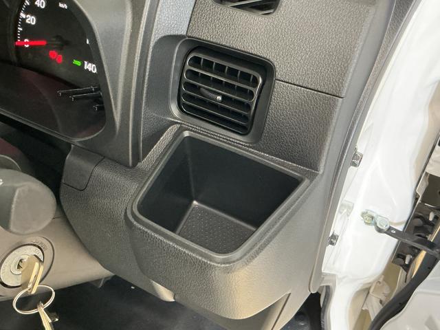 ハイゼットトラックスタンダード 切替式4WD ラジオデッキ 3方開 スマアシ切替式4WD ラジオデッキ 3方開 前後コーナーセンサー オートライト スペアキー有り アイドリングストップ 横滑り防止装置 スマアシ マニュアルエアコン 12V電源ソケット ヘッドライトレベライザー(京都府)の中古車