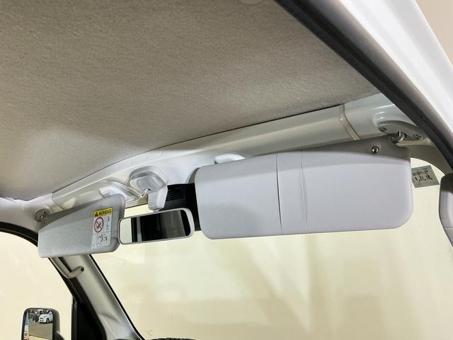 ハイゼットトラックスタンダード　切替式４ＷＤ　ラジオデッキ　３方開　スマアシ切替式４ＷＤ　ラジオデッキ　３方開　前後コーナーセンサー　スマートアシスト　オートライト　アイドリングストップ　横滑り防止装置　マニュアルエアコン　ヘッドライトレベライザー　１２Ｖ電源ソケット（京都府）の中古車