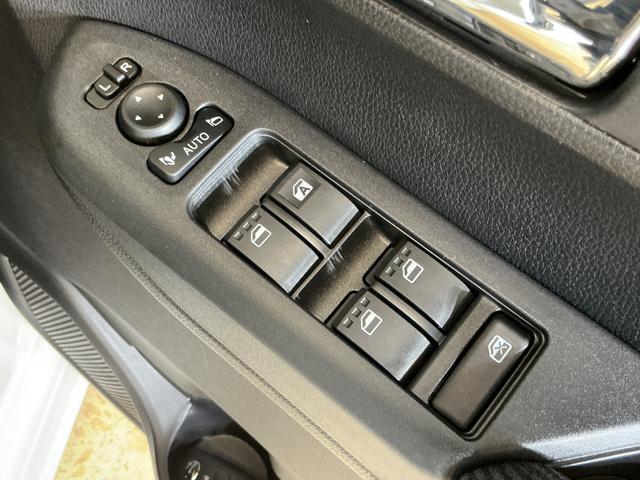 ムーヴG 届出済み未使用車 9インチディスプレイオーディオ USB届出済み未使用車 9インチディスプレイオーディオ バックカメラ 片側電動スライドドア ワイヤレス充電 前後コーナーセンサー オートマチックハイビーム Bluetooth USB接続 スマートアシスト(京都府)の中古車