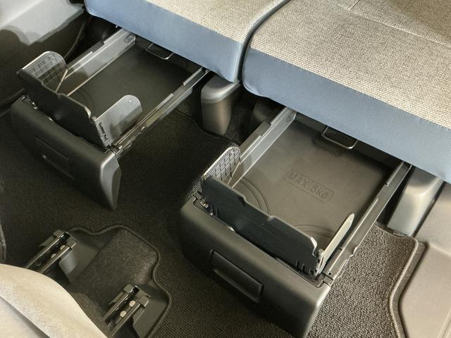 ムーヴキャンバスストライプスＧ　バックカメラ　両側電動スライドドア　スマアシバックカメラ　両側電動スライドドア　ホットカップホルダー　シートヒーター　前後コーナーセンサー　電子パーキング　オートマチックハイビーム　オートブレーキホールド　ＵＳＢチャージャー　スマアシ（京都府）の中古車
