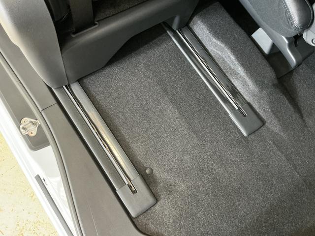 タントカスタムRSリミテッド 届出済み未使用車 ターボ ETC届出済み未使用車 ターボ 9インチディスプレイオーディオ バックカメラ ETC 両側電動スライドドア シートヒーター アダプティブクルーズコントロール 前後コーナーセンサー オートマチックハイビーム(京都府)の中古車