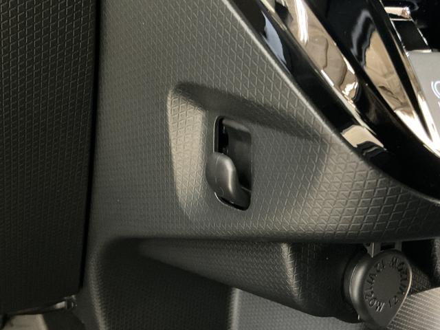 タントカスタムRSリミテッド 届出済み未使用車 ターボ ETC届出済み未使用車 ターボ 9インチディスプレイオーディオ バックカメラ ETC 両側電動スライドドア シートヒーター アダプティブクルーズコントロール 前後コーナーセンサー オートマチックハイビーム(京都府)の中古車