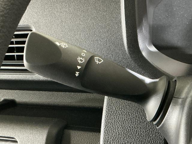 ハイゼットトラックジャンボエクストラ 届出済み未使用車 切替式4WD 3方開届出済み未使用車 切替式4WD 3方開 荷台作業灯 前後コーナーセンサー オートマチックハイビーム LEDヘッドライト フォグライト オートライト スマートキー プッシュスタート スマートアシスト(京都府)の中古車