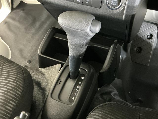 ハイゼットトラックジャンボエクストラ 届出済み未使用車 切替式4WD 3方開届出済み未使用車 切替式4WD 3方開 荷台作業灯 前後コーナーセンサー オートマチックハイビーム LEDヘッドライト フォグライト オートライト スマートキー プッシュスタート スマートアシスト(京都府)の中古車